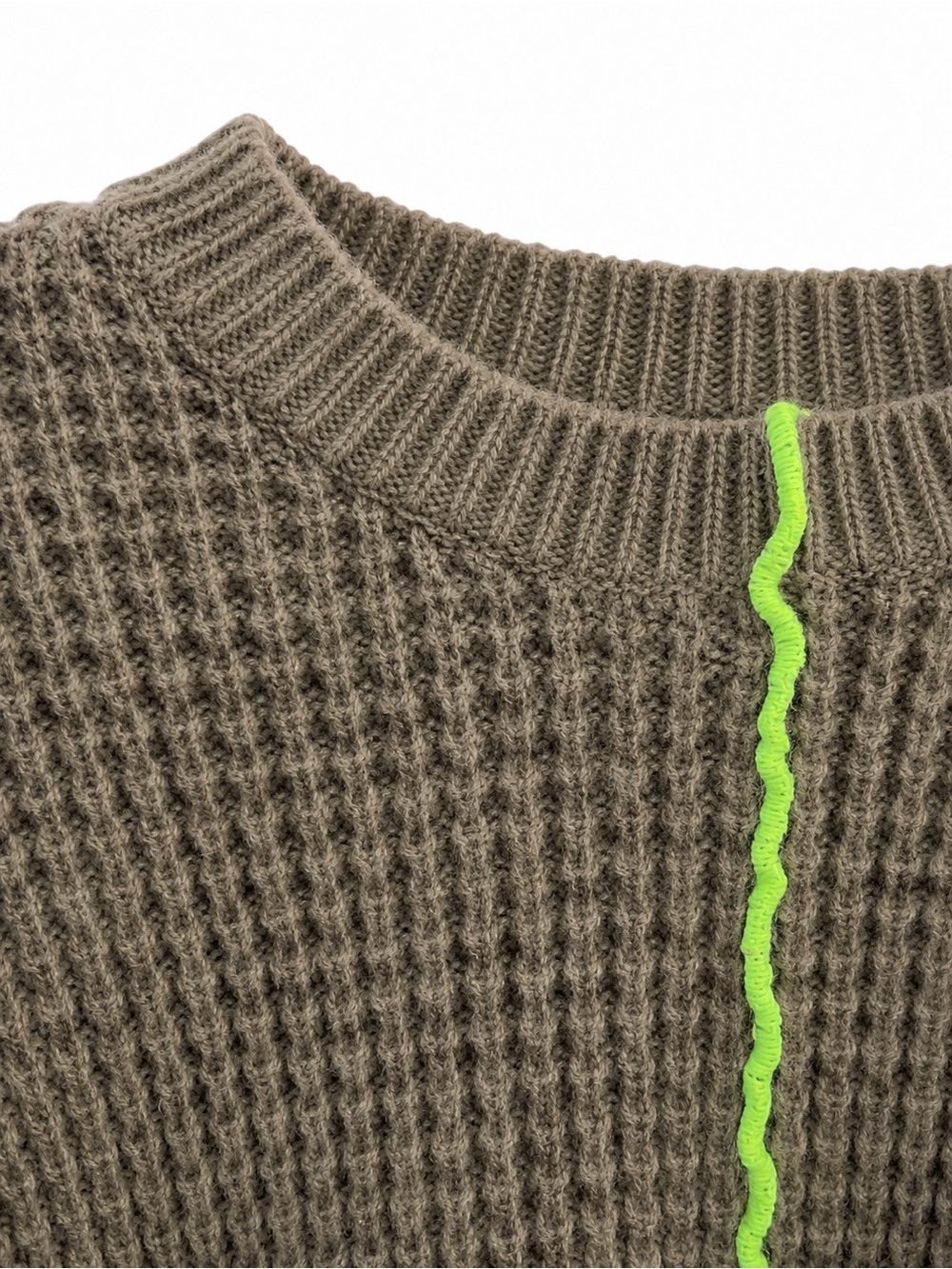 New IN Women’s Waffle Knit Sweater Medium Brown Neon Contrast Stitch - Picture 7 of 15